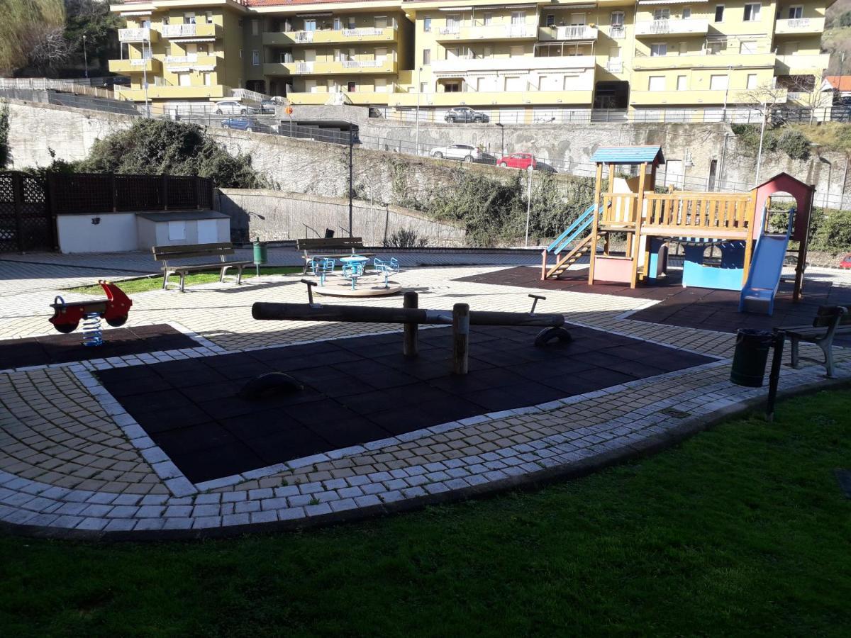 Appartamento Ristrutturato Con Terrazzo Varazze Exteriér fotografie
